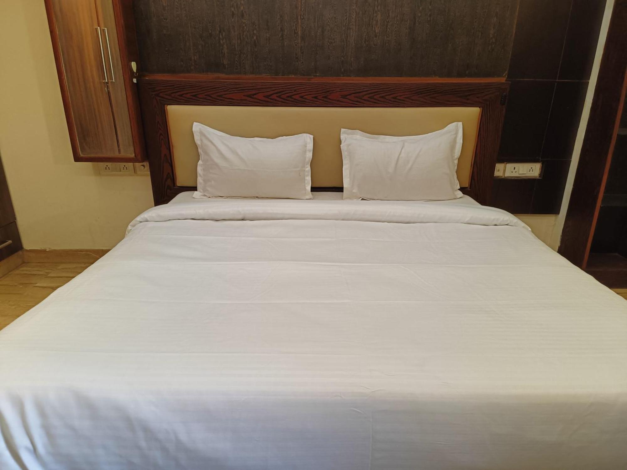 Greenleaf Apartment And Suites, Greater Kailash 1 Nowe Delhi Zewnętrze zdjęcie